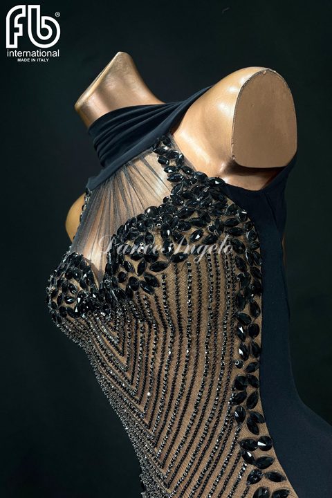 ヌーディッシュブラック2