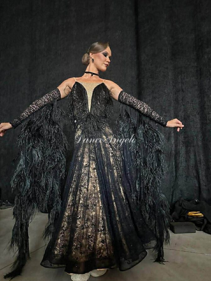 ブラックレース モデル